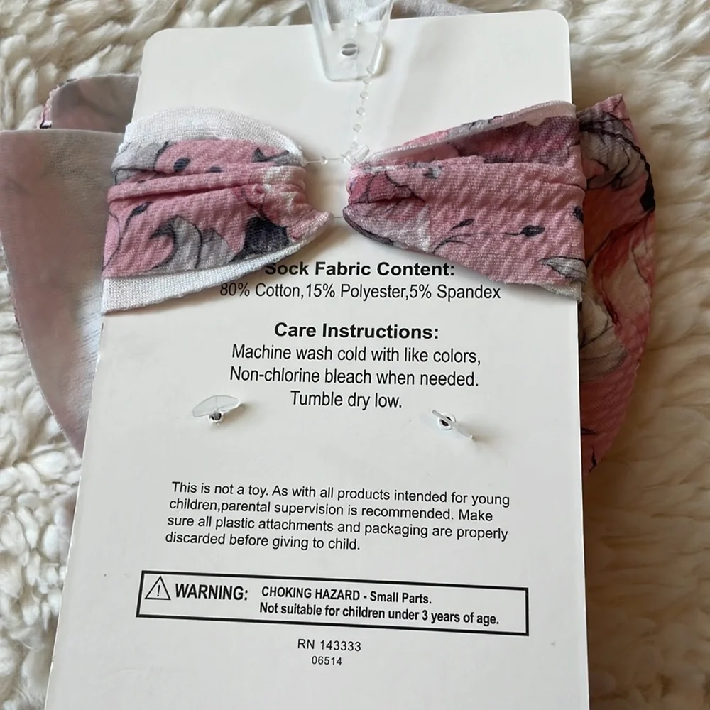 NWT Newborn Girl Baby Bundle, 0-3 mos - Picture 6 of 6